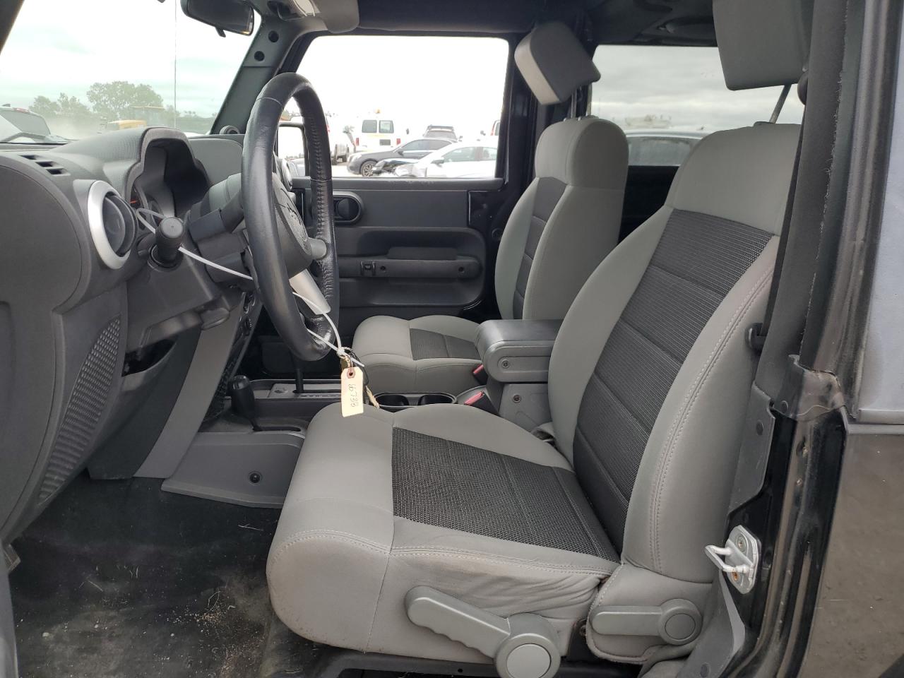 1J4AA5D13AL187133 2010 Jeep Wrangler Sahara