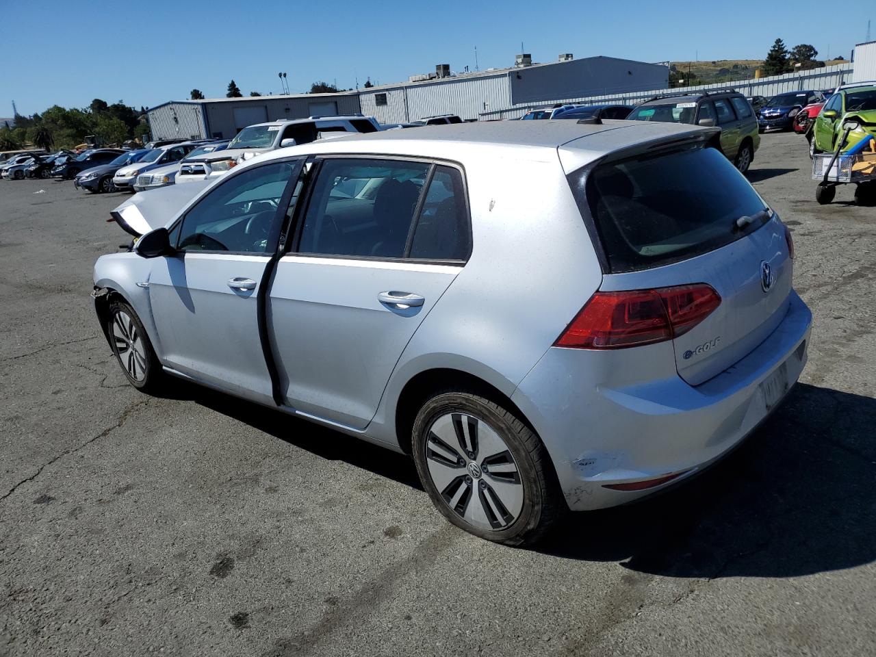 WVWKP7AU0GW913590 2016 Volkswagen E-Golf Se