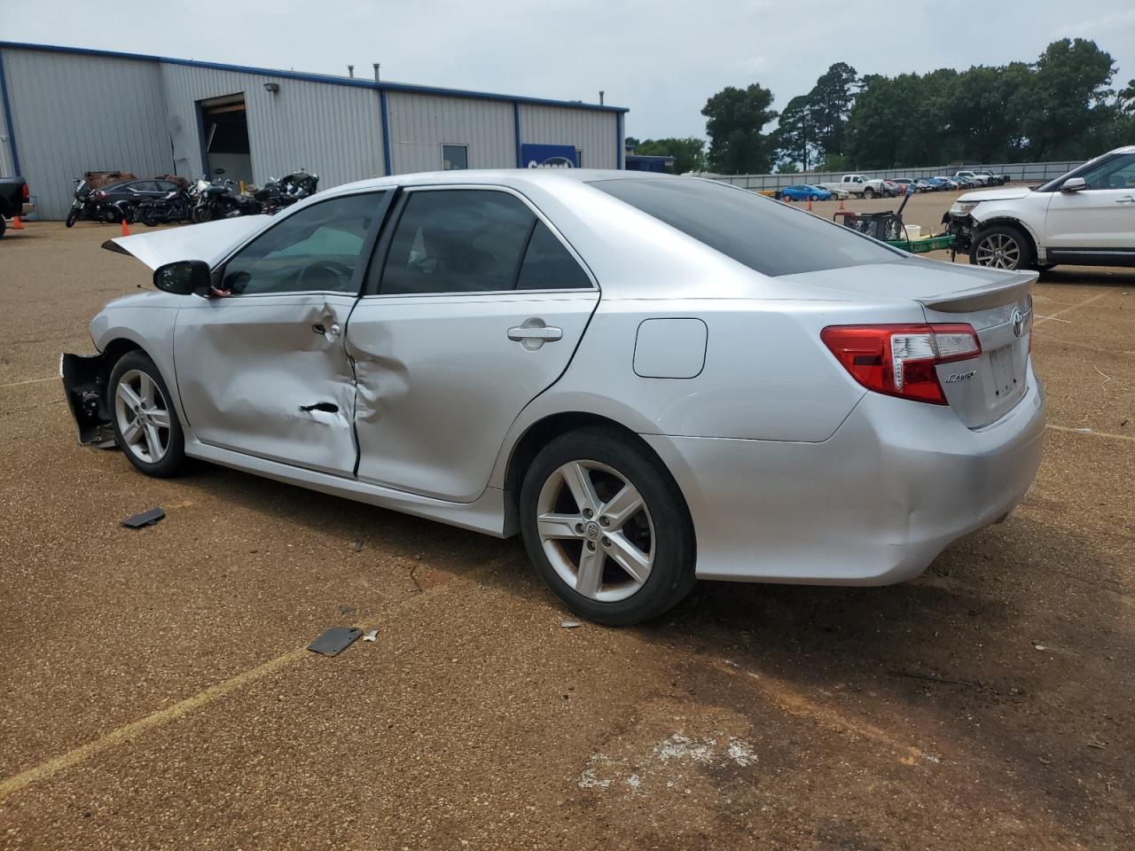 2014 Toyota Camry L vin: 4T1BF1FK1EU732638