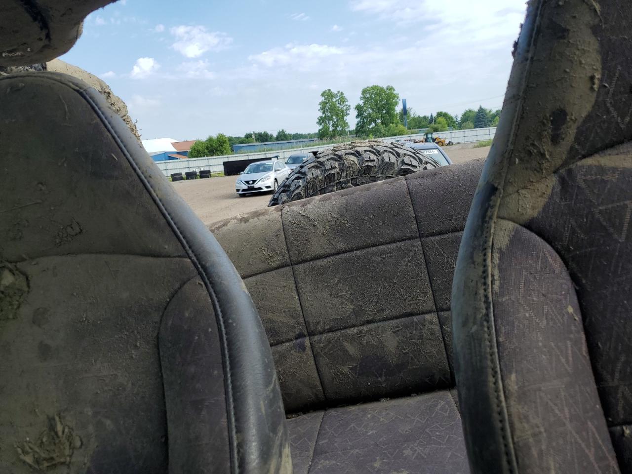 1J4FA39S12P774288 2002 Jeep Wrangler / Tj X