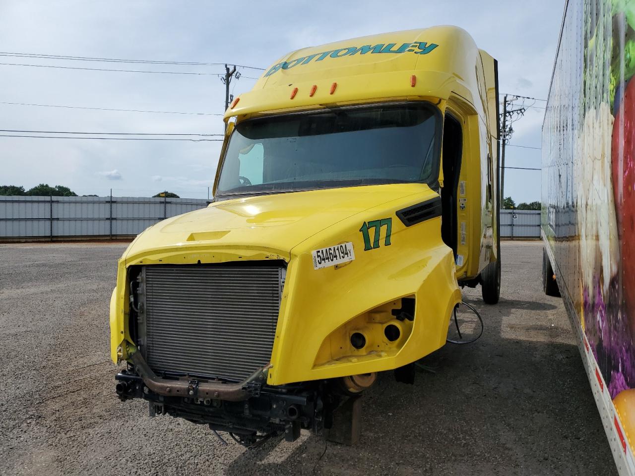 Lot #2991747040 2020 FREIGHTLINER CASCADIA 1