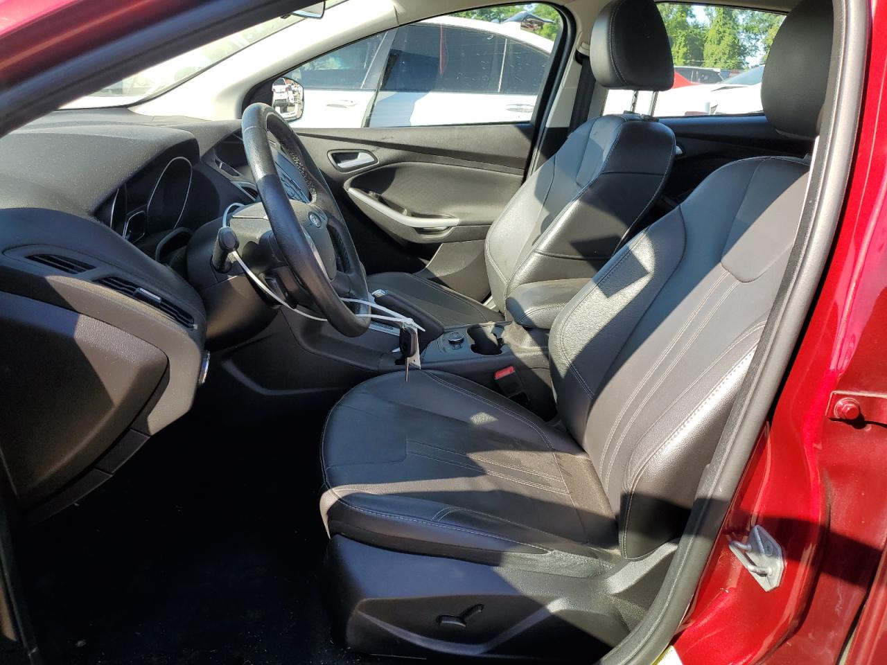 1FADP3F27EL280647 2014 Ford Focus Se