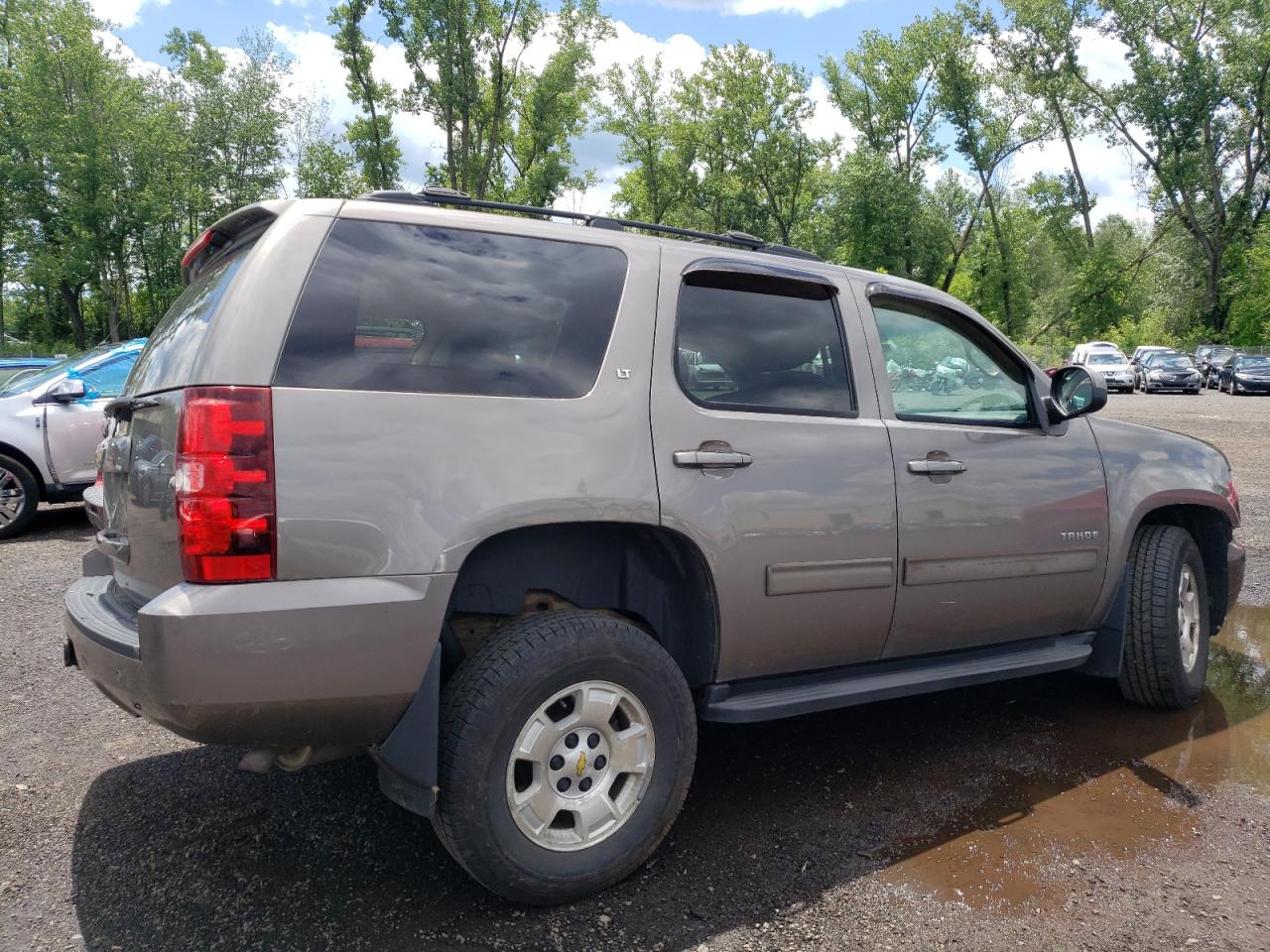 1GNSKBE02DR298907 2013 Chevrolet Tahoe K1500 Lt