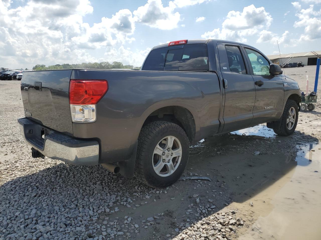 5TFRY5F18BX099237 2011 Toyota Tundra Double Cab Sr5