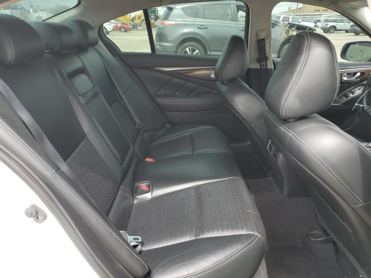 JN1EV7AP0GM300493 2016 Infiniti Q50 Premium