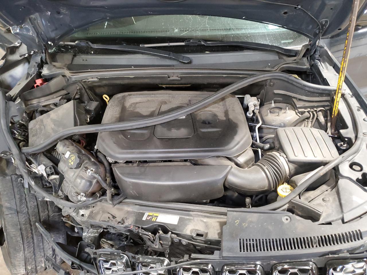 1C4RJFAG4JC249923 2018 Jeep Grand Cherokee Laredo