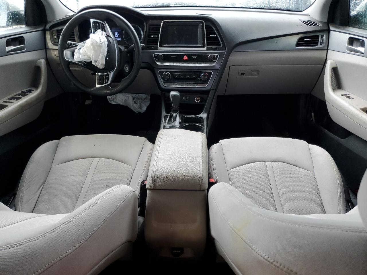 5NPE24AF7KH819135 2019 Hyundai Sonata Se