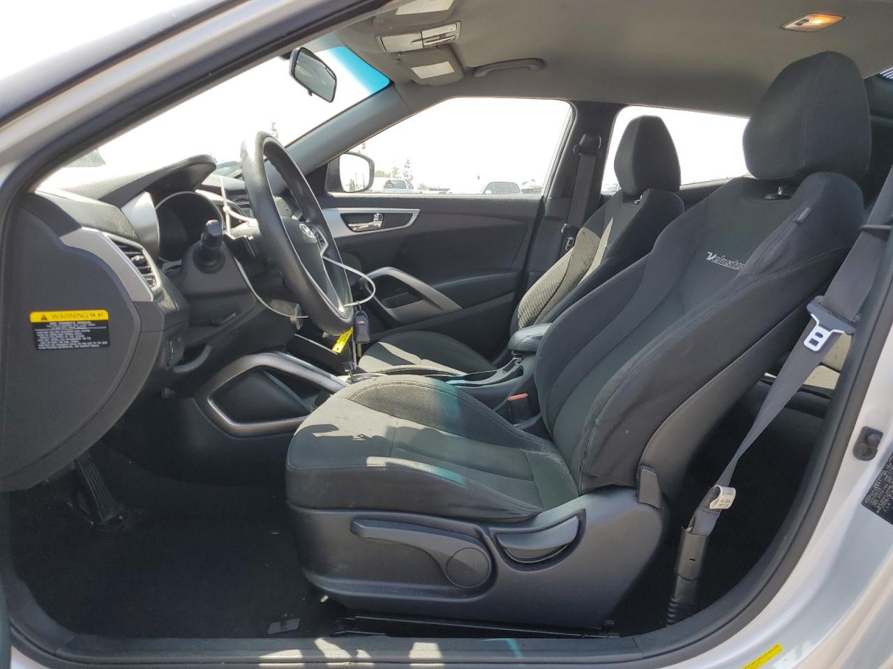 KMHTC6ADXGU277648 2016 Hyundai Veloster