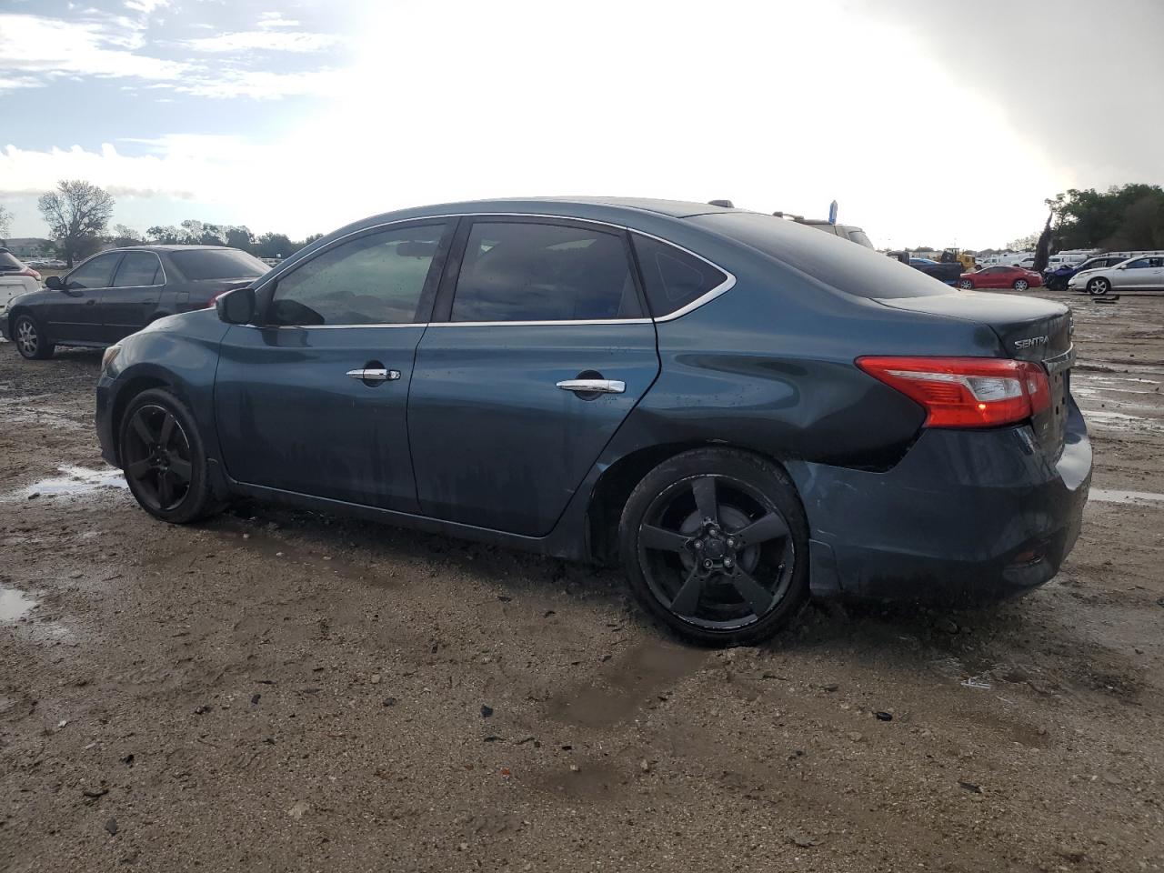 3N1AB7AP3HY215945 NISSAN SENTRA 2017