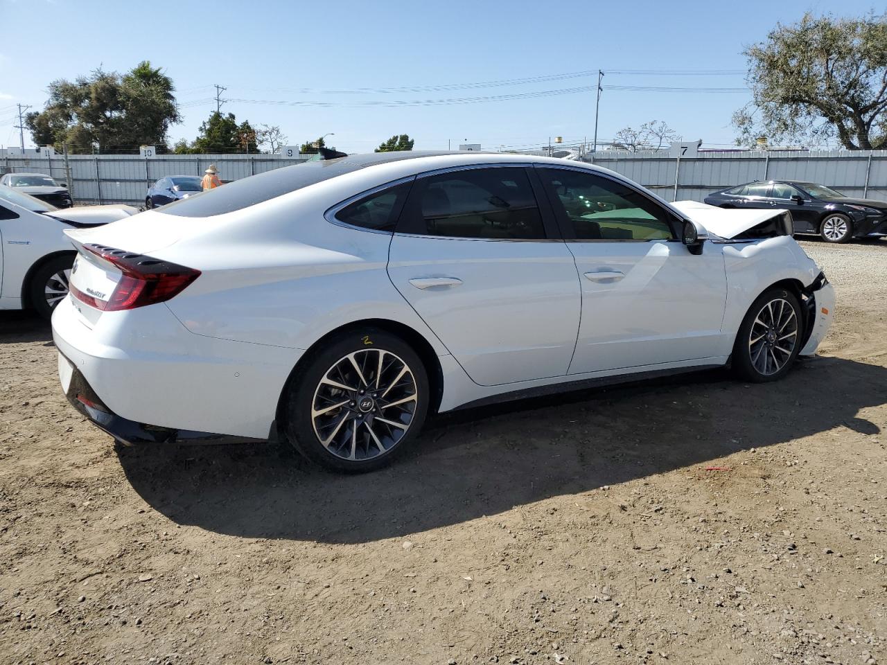 2021 Hyundai Sonata Limited vin: 5NPEH4J29MH122662