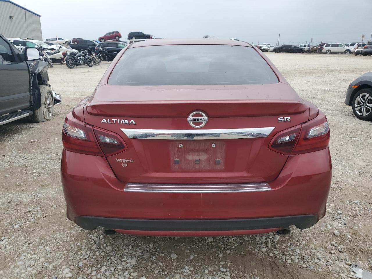 1N4AL3APXHC165806 NISSAN ALTIMA 2017