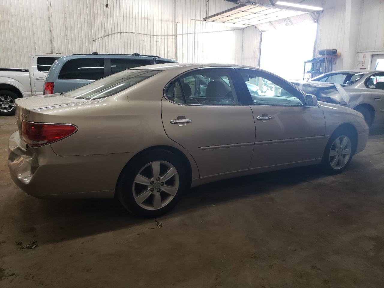 JTHBA30G255057605 2005 Lexus Es 330