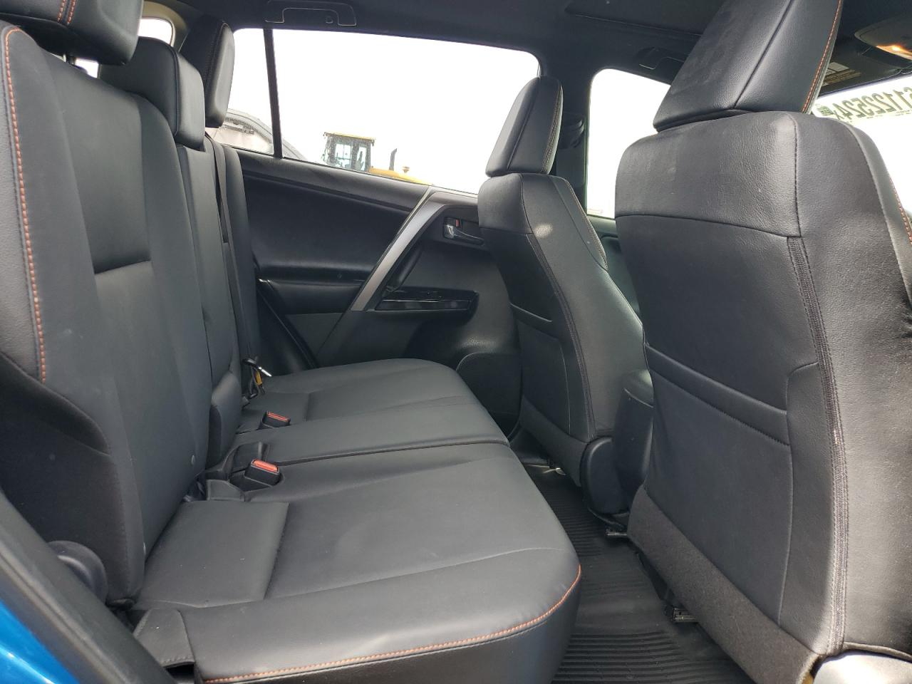 JTMJFREV9HJ130697 2017 Toyota Rav4 Se