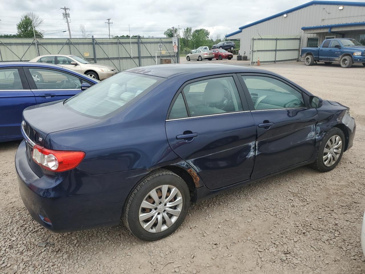 2T1BU4EE8DC953382 2013 Toyota Corolla Base