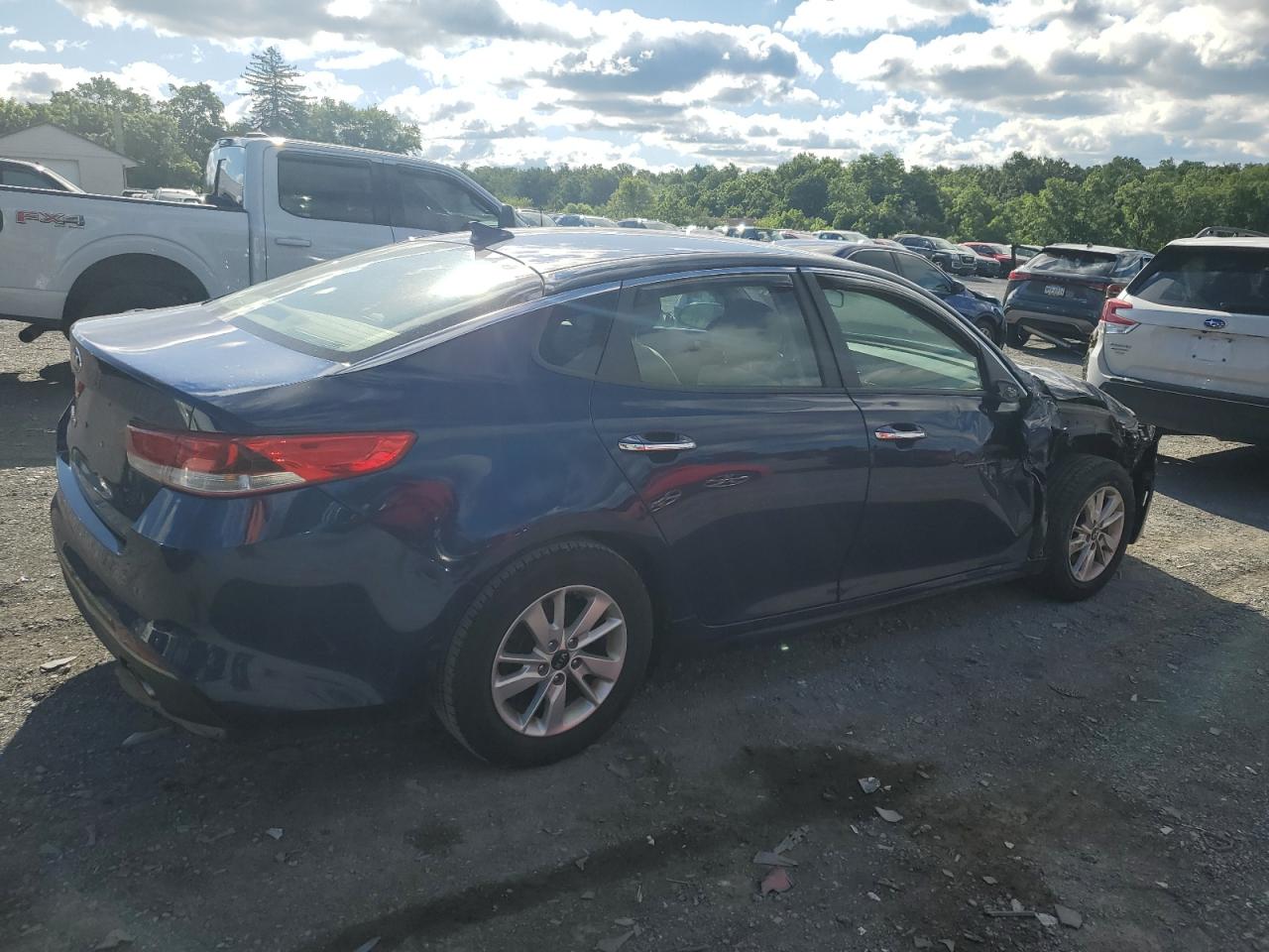 5XXGT4L32GG109393 2016 Kia Optima Lx