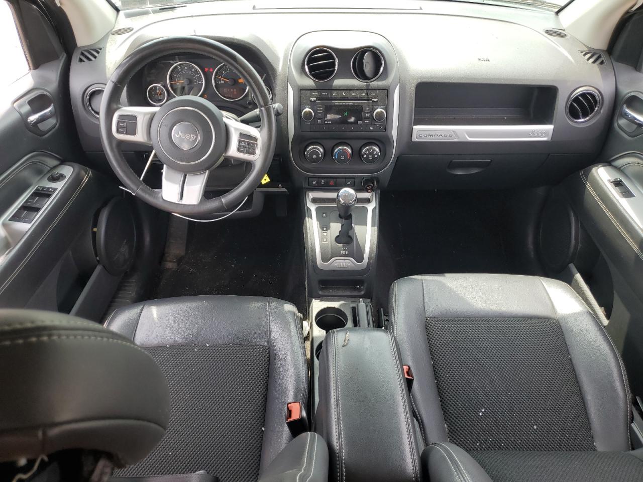 1C4NJDEB2FD162511 2015 Jeep Compass Latitude