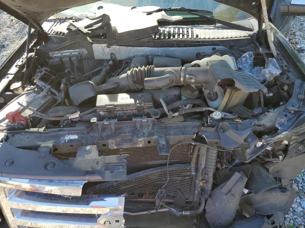 1FMJU1J54BEF06098 2011 Ford Expedition Xlt