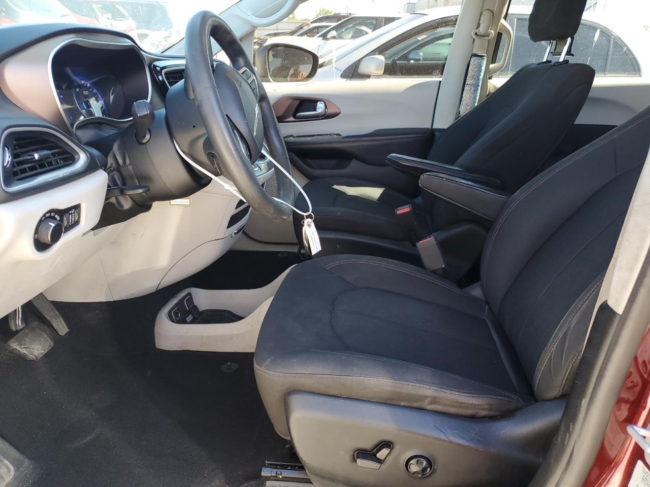 2C4RC1DG6HR520880 2017 Chrysler Pacifica Touring