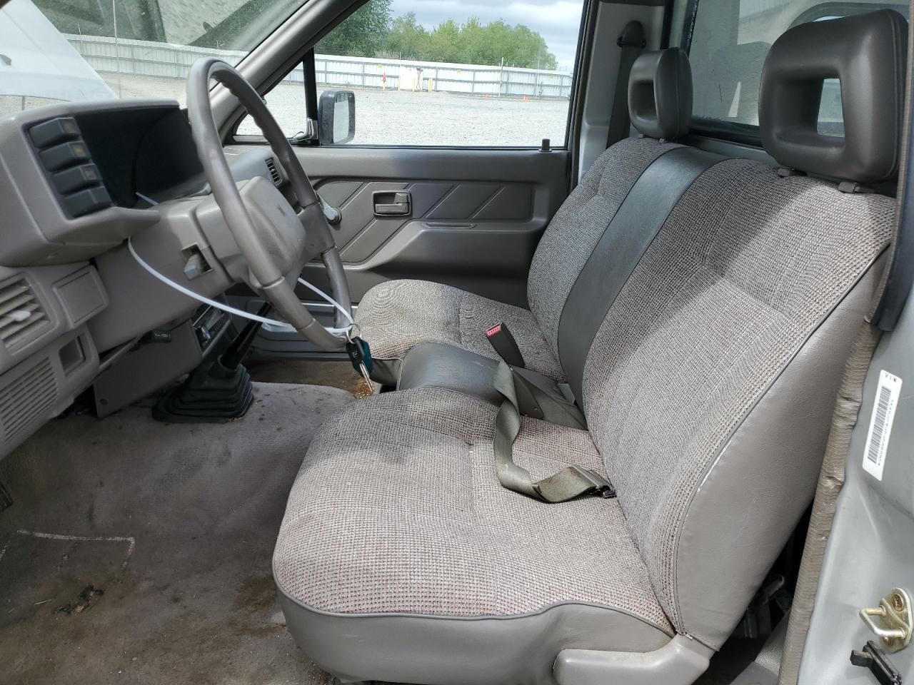 JAACL14L7L7203274 1990 Isuzu Conventional Long Bed