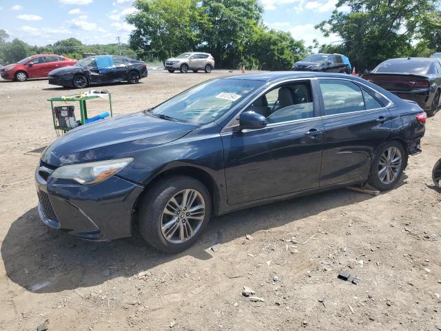 VIN 4T1BF1FK0FU492886 2015 Toyota Camry, LE no.1