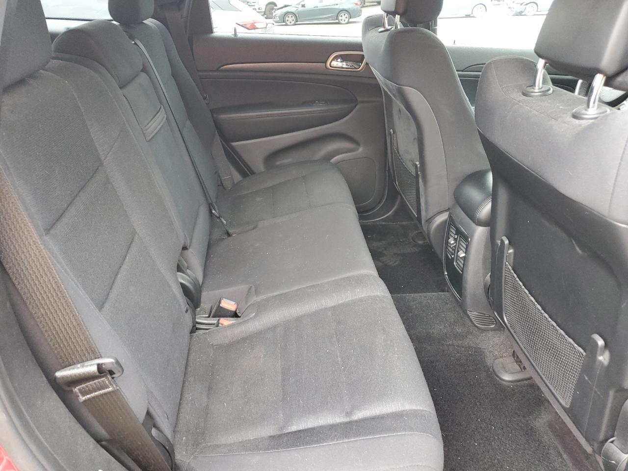 1C4RJFAG2FC822096 2015 Jeep Grand Cherokee Laredo