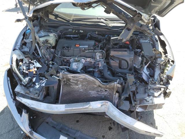 2HGFC2F5XJH557285 2018 Honda Civic Lx