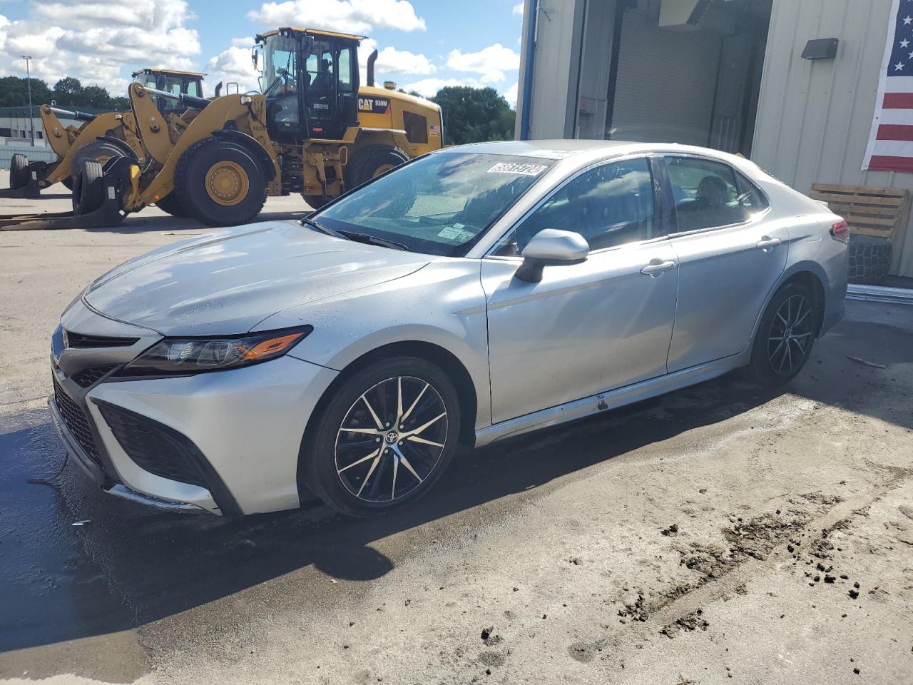 4T1G11AK1MU467018 TOYOTA CAMRY 2021