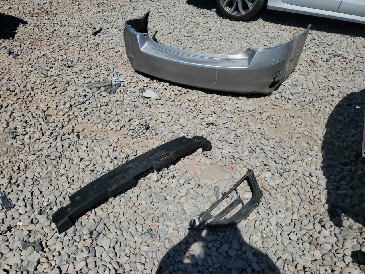 1HGCP2F33AA102315 2010 Honda Accord Lx