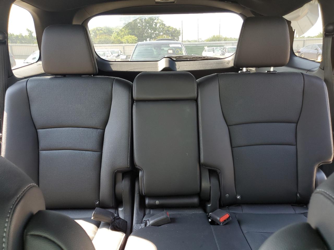 5FNYF7H54NB003714 2022 Honda Passport Exl