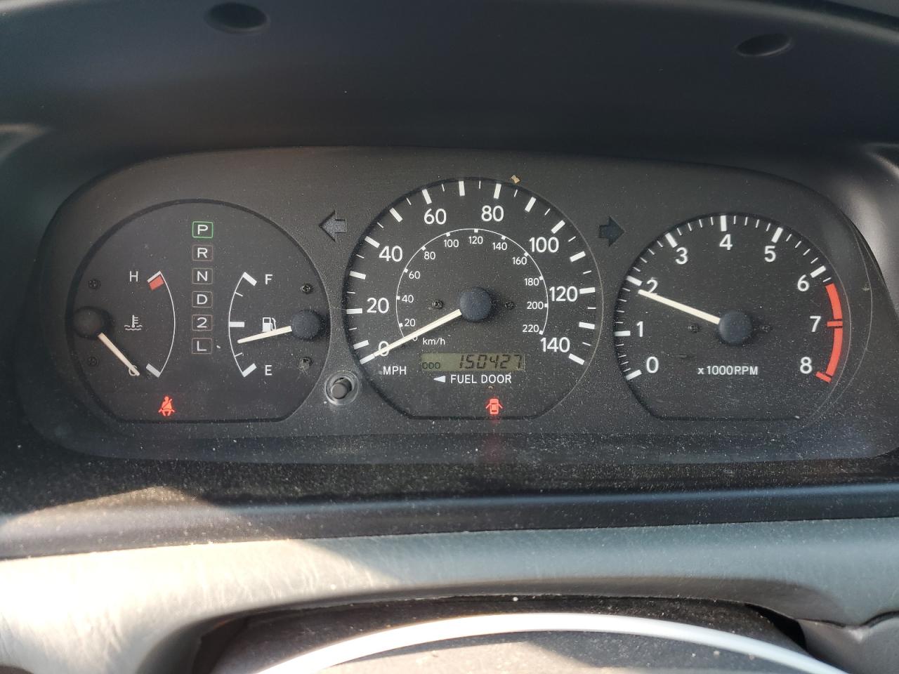 4T1BF22K0YU935097 2000 Toyota Camry Le