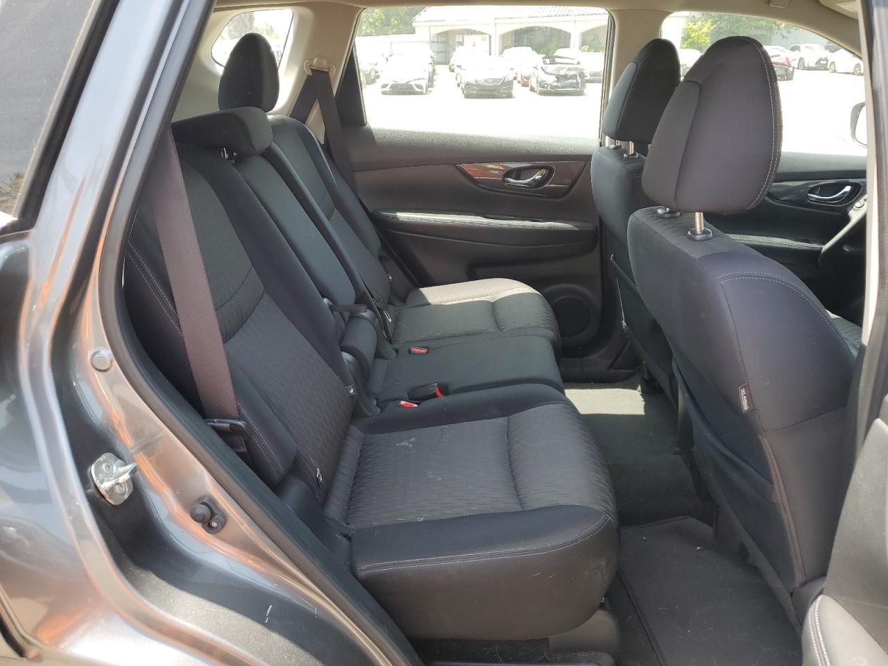 JN8AT2MTXHW406957 NISSAN ROGUE 2017