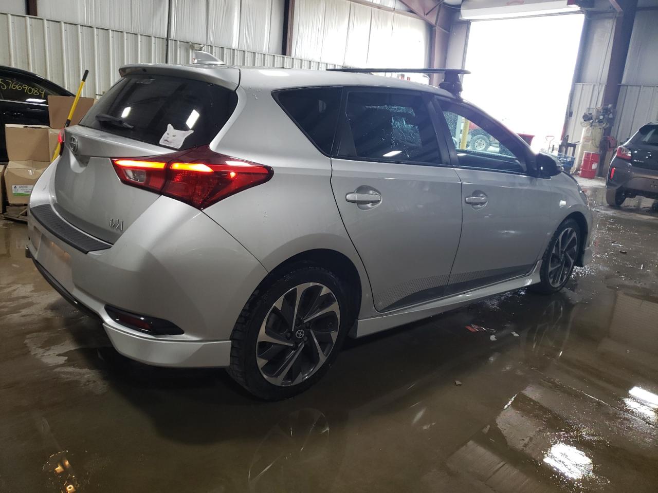 JTNKARJEXGJ510814 2016 Toyota Scion Im