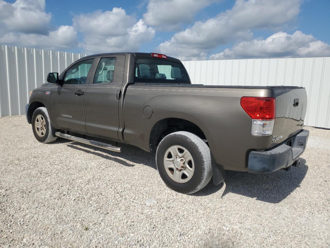 5TFUW5F12DX320415 2013 Toyota Tundra Double Cab Sr5