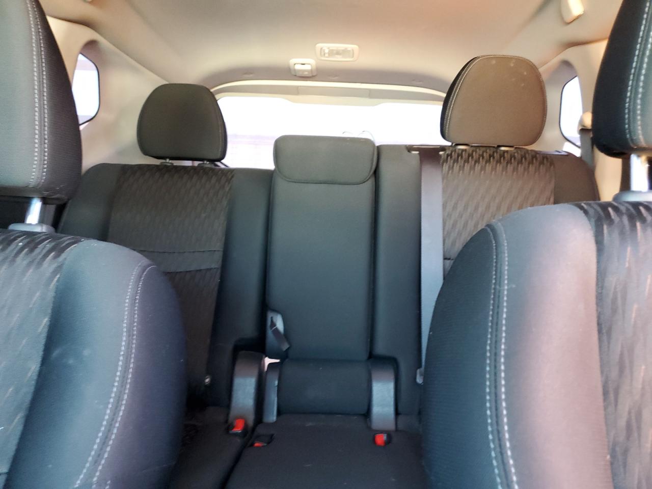 KNMAT2MV8HP569226 NISSAN ROGUE 2017
