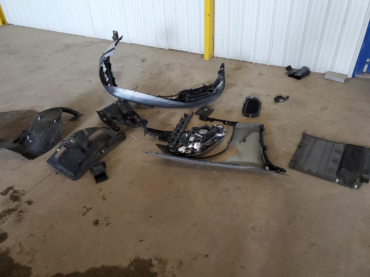 WBAJA7C58KWW25292 2019 BMW 530 Xi