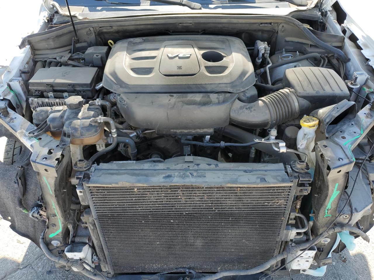 1C4RJEAG0JC311926 2018 Jeep Grand Cherokee Laredo