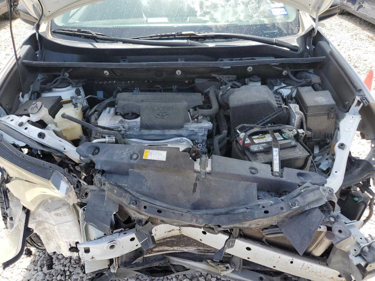 2T3ZFREV6HW374893 2017 Toyota Rav4 Le