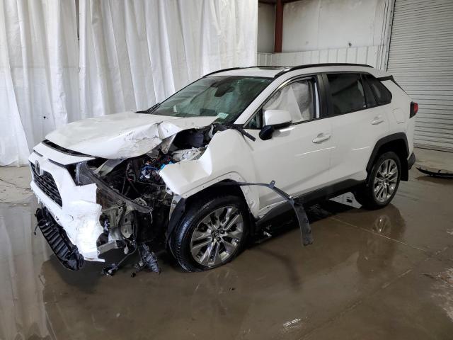 VIN 2T3A1RFV5KC054726 2019 Toyota RAV4, Xle Premium no.1