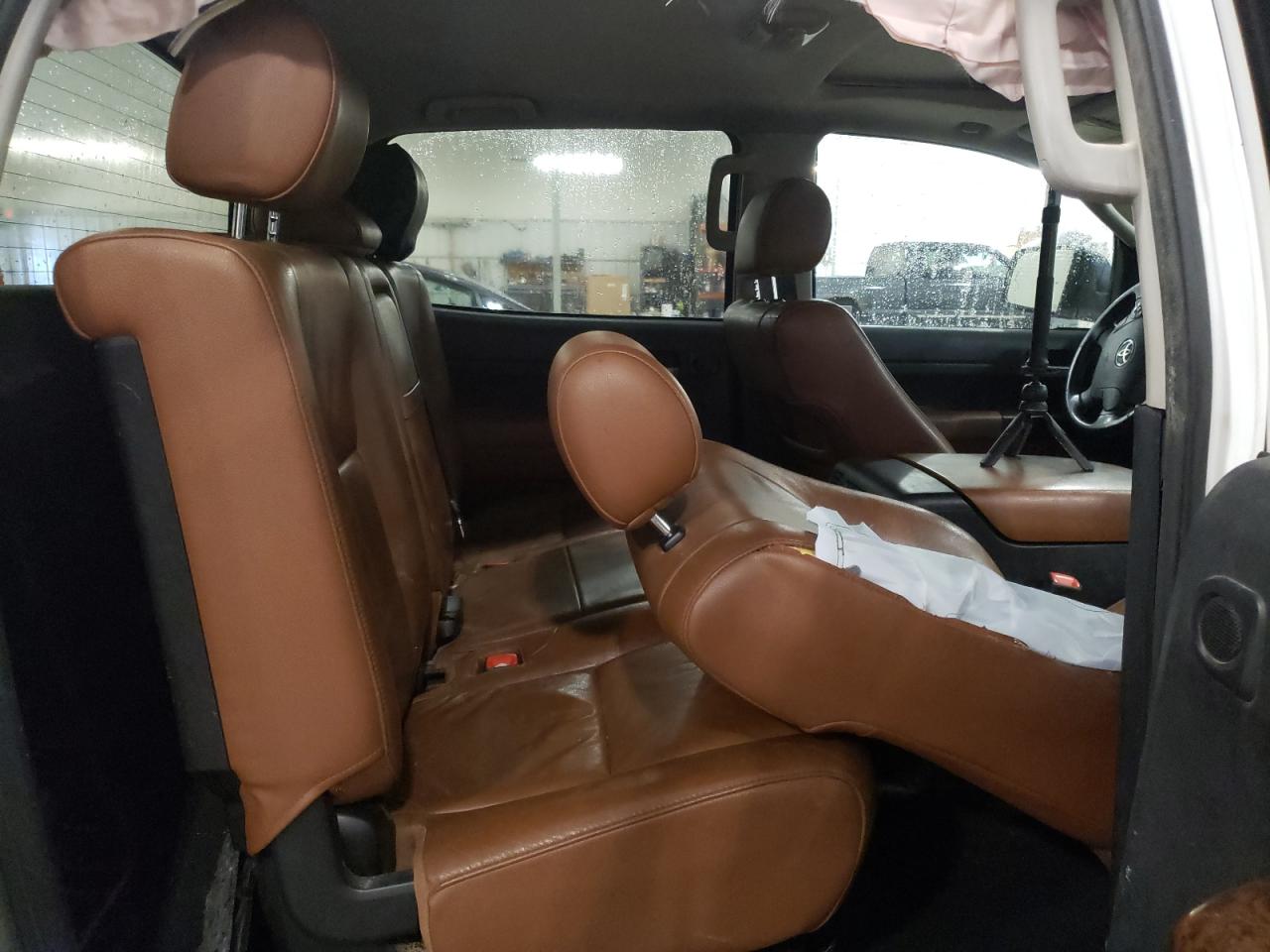 5TFHW5F10BX187460 2011 Toyota Tundra Crewmax Limited