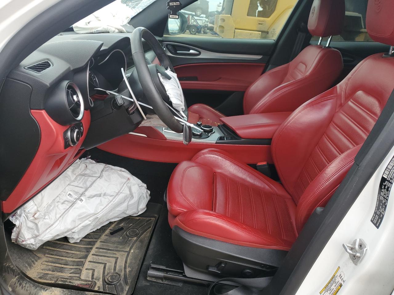 ZASPAKBN2K7C50213 2019 Alfa Romeo Stelvio Ti