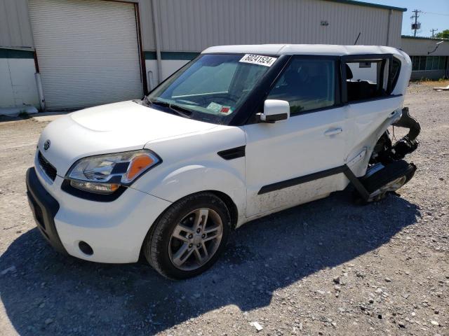 KIA SOUL + 2011 white  gas KNDJT2A23B7707563 photo #1