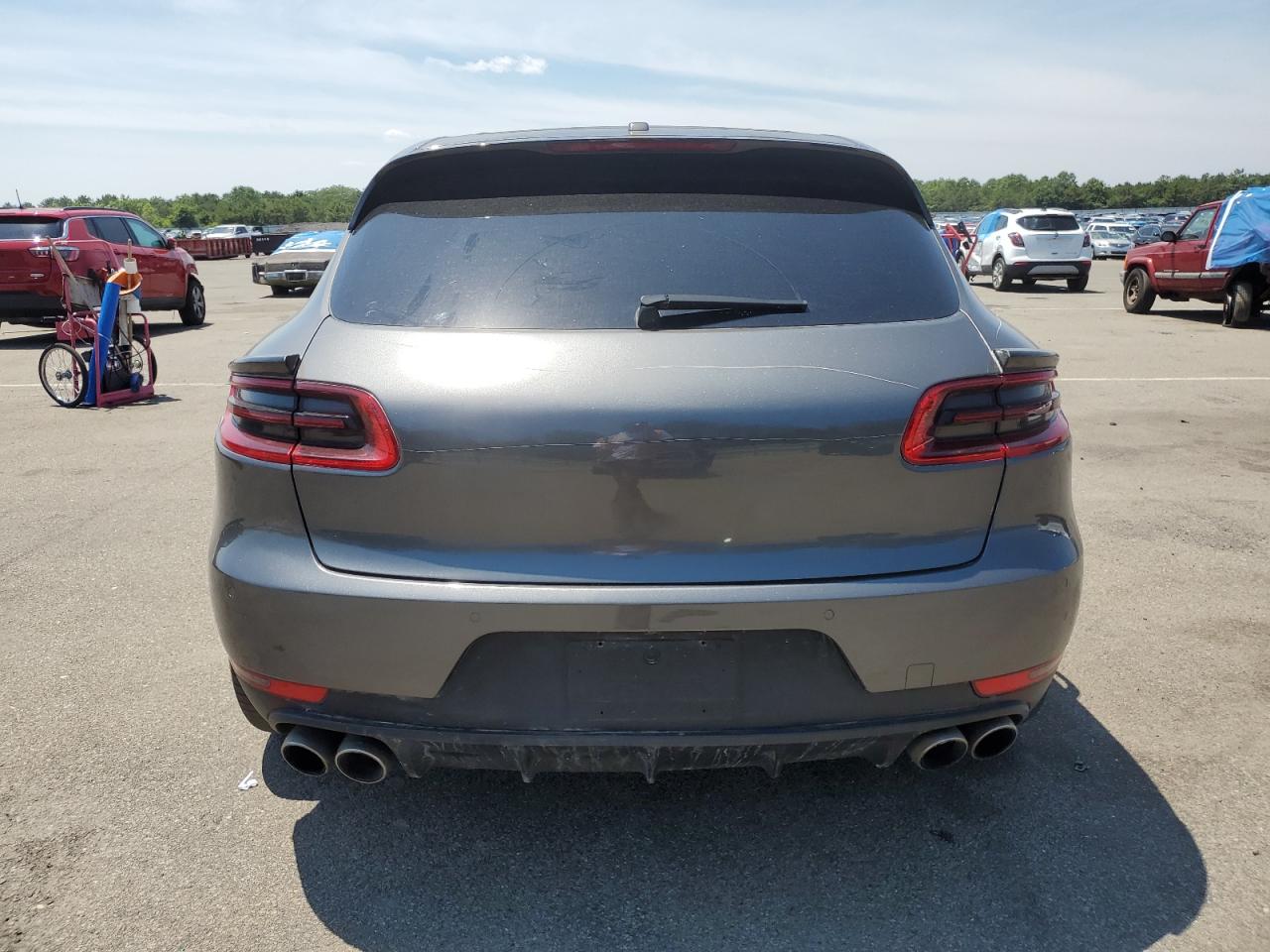 WP1AB2A57FLB52089 2015 Porsche Macan S