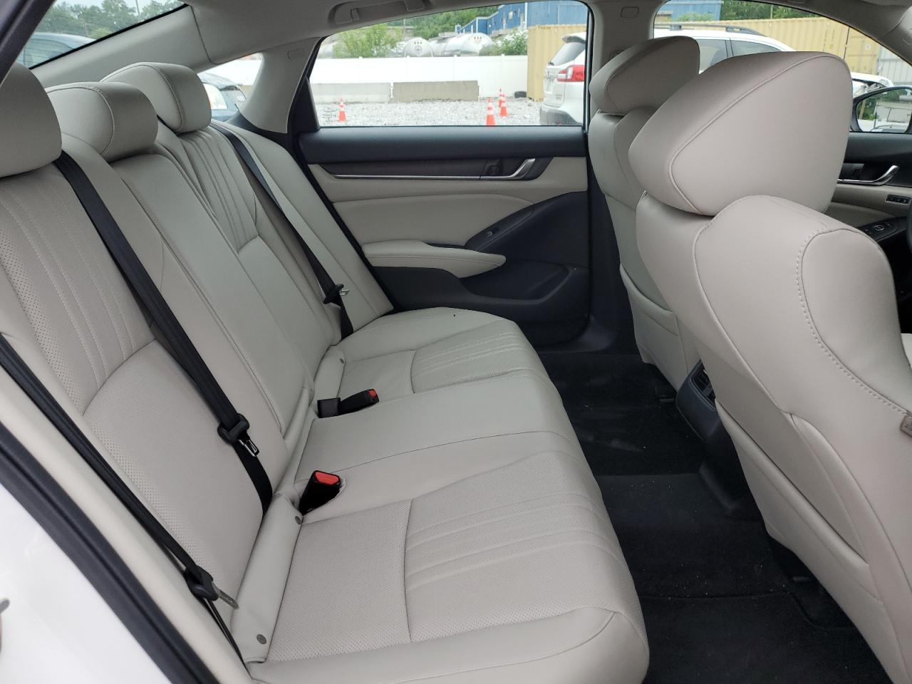 1HGCV2F51JA011244 HONDA ACCORD 2018