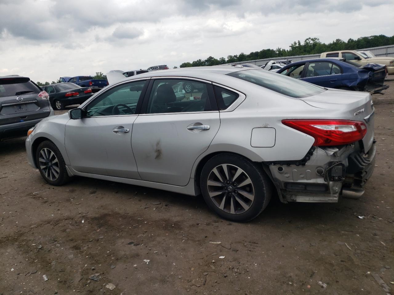 1N4AL3AP0HC270340 2017 Nissan Altima 2.5