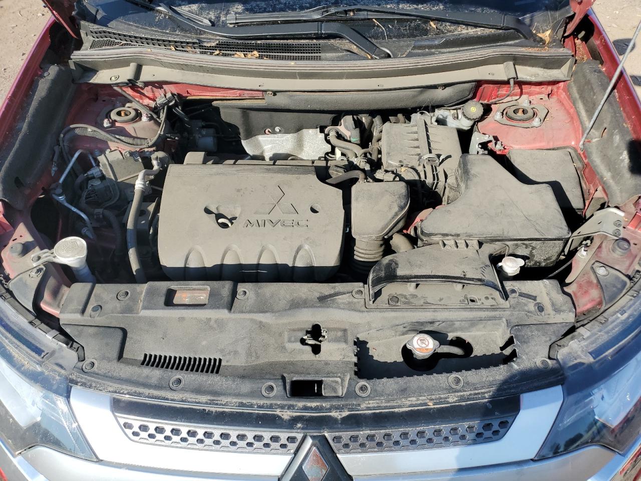 JA4AZ3A32LZ029210 2020 Mitsubishi Outlander Se