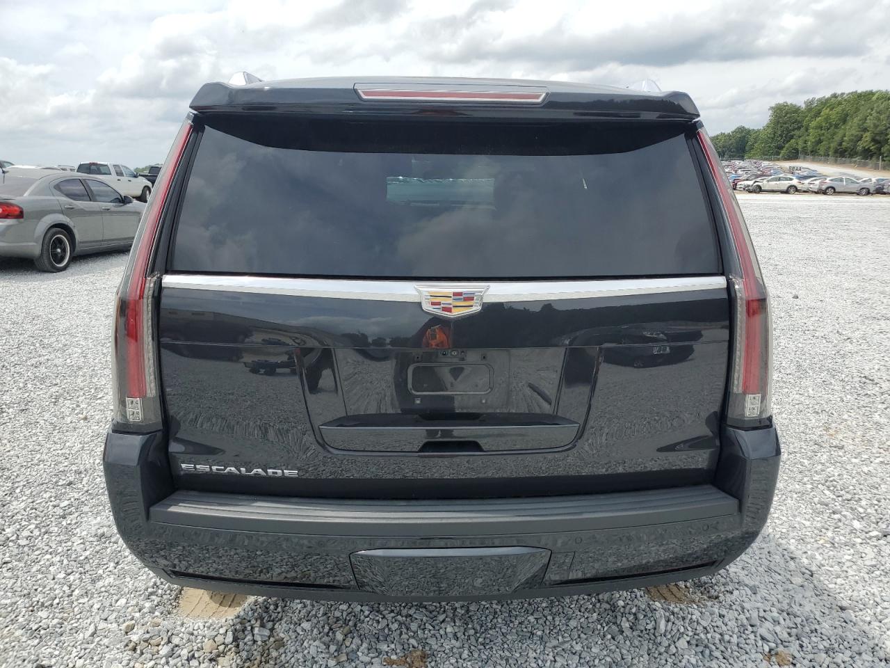 1GYS4DKJ1KR380307 2019 Cadillac Escalade Platinum