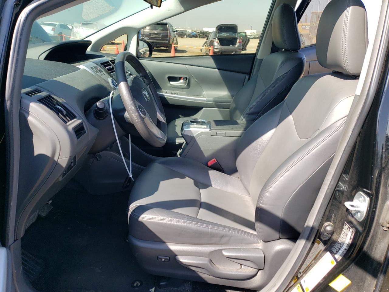 JTDZN3EU0D3284143 2013 Toyota Prius V