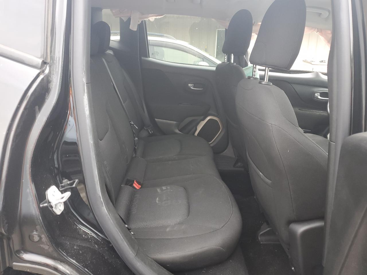 ZACCJBBT7FPC01698 2015 Jeep Renegade Latitude