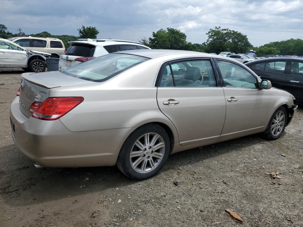 4T1BK36B45U055656 2005 Toyota Avalon Xl