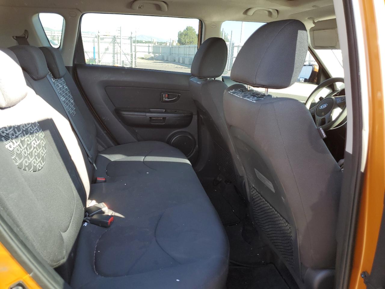 KNDJT2A2XA7104690 2010 Kia Soul +